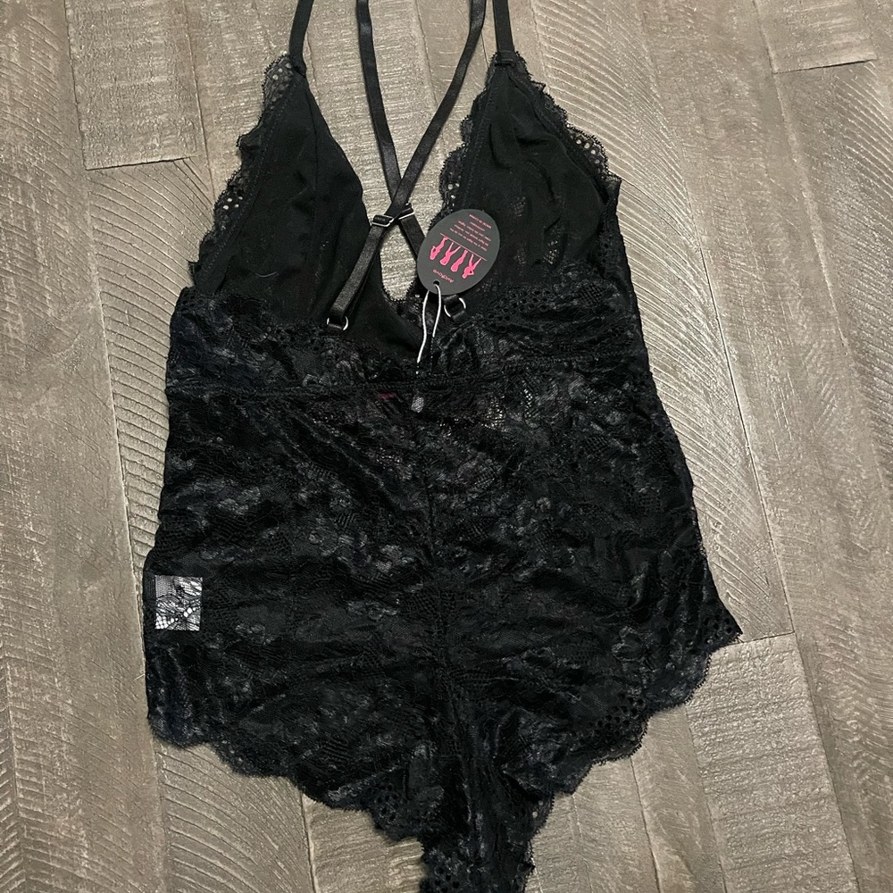 Lingerie Bundle - image 4